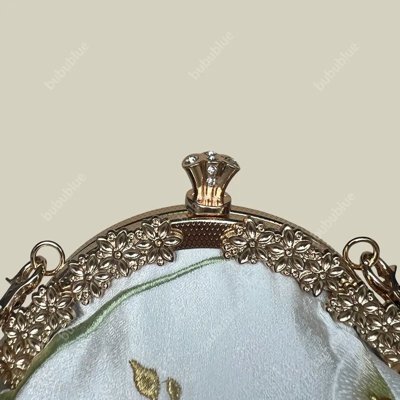 Calla Lily Embroidered Pearl Chain Handbag