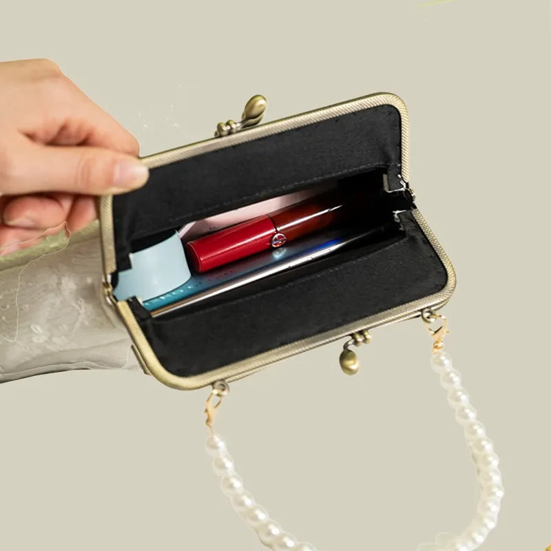 Vintage Pearl Tassel Satin Evening Bag with Kiss Lock(White/Black)