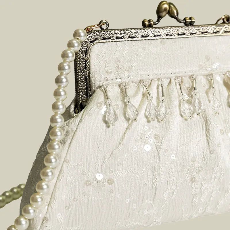 Vintage Pearl Tassel Satin Evening Bag with Kiss Lock(White/Black)