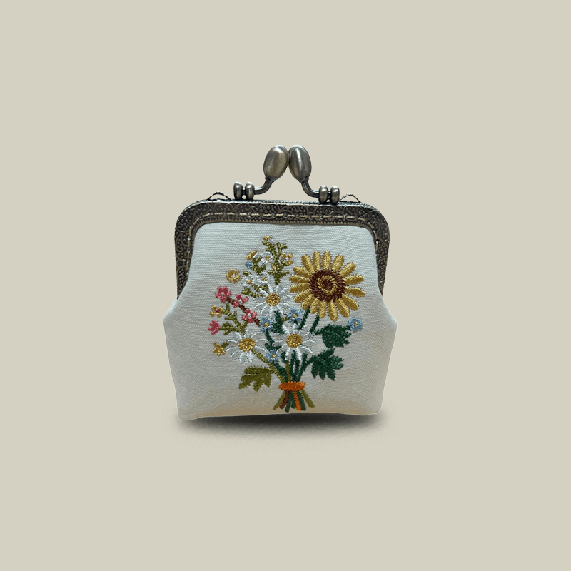 Hand-Embroidered Cotton Kiss Lock Coin Purse For Bank Cards
