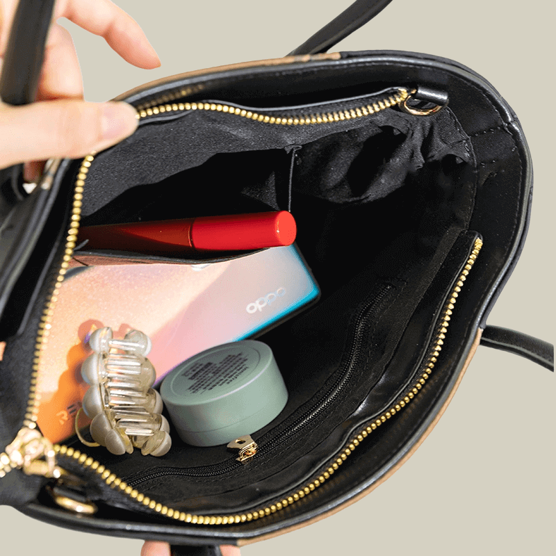 Bamboo Printed Black Colorblock Handbag