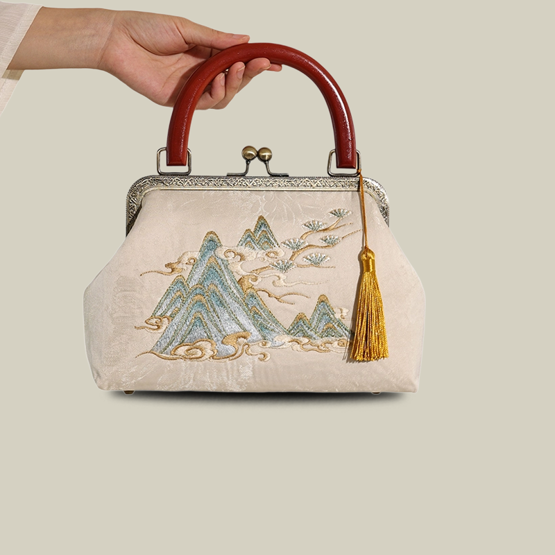 Mountain Mist Embroidered White Handbag with Vintage Metal Kiss-Lock