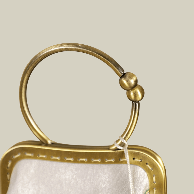 Peony Embroidered White Handbag with Metal Kiss-Lock