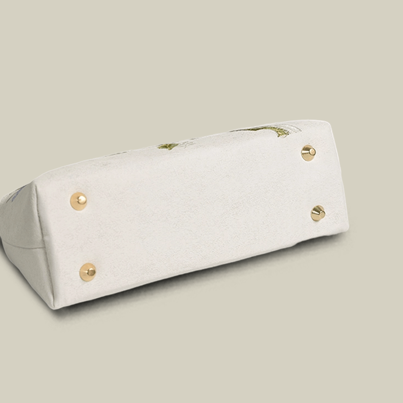 Butterfly Embroidered White Handbag with Metal Kiss-Lock