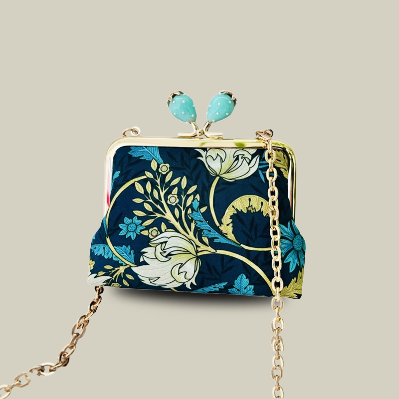 Contrast Color Candy Head Kiss Lock Coin Purse Cute Mini Crossbody Bag