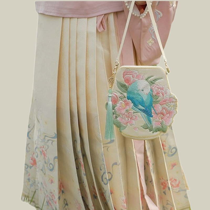 Cute Crossbody Mobile Phone Bag With Flower And Bird Embroidery