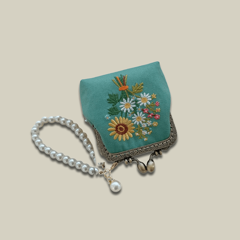 Hand-Embroidered Cotton Kiss Lock Coin Purse For Bank Cards