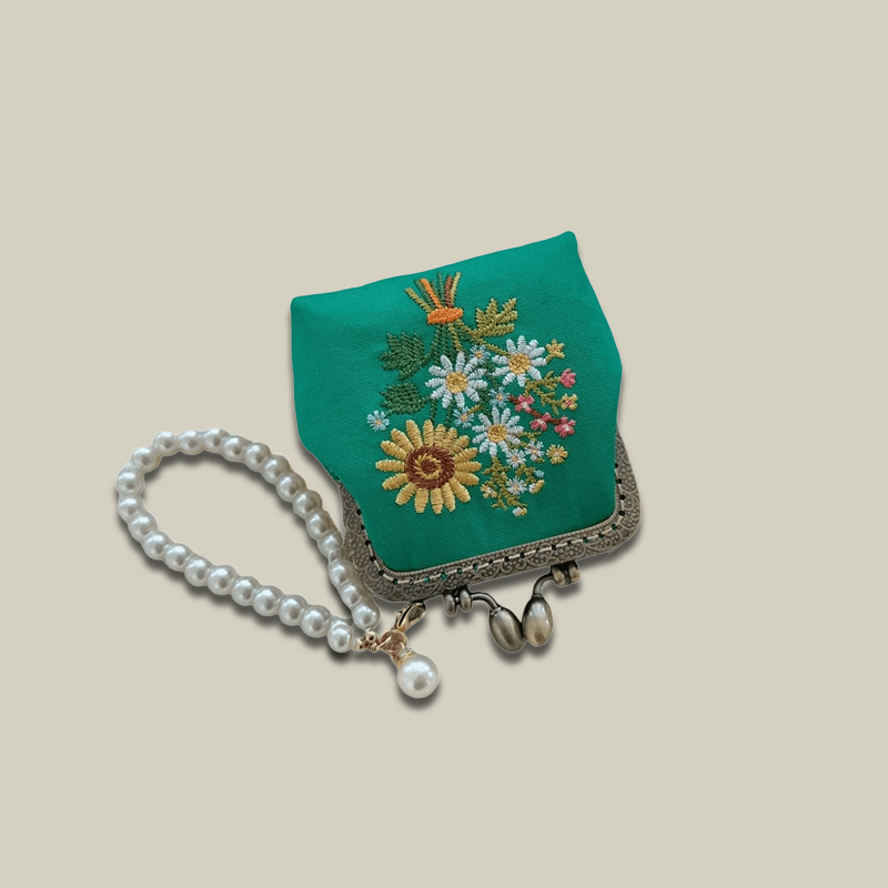 Hand-Embroidered Cotton Kiss Lock Coin Purse For Bank Cards