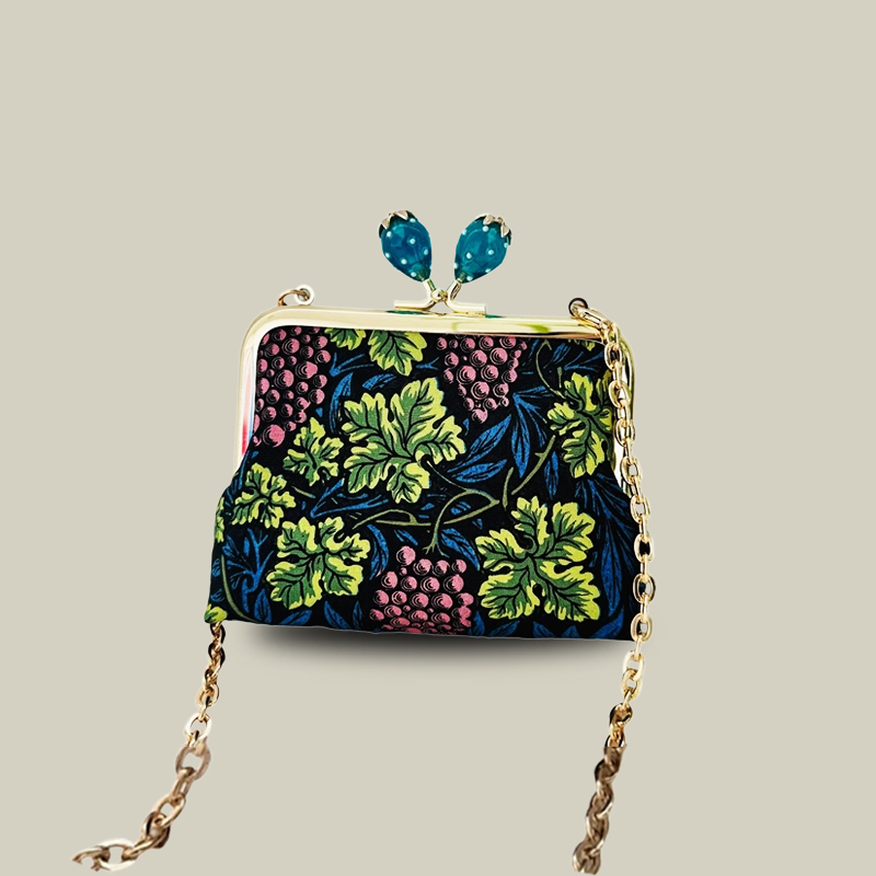 Contrast Color Candy Head Kiss Lock Coin Purse Cute Mini Crossbody Bag