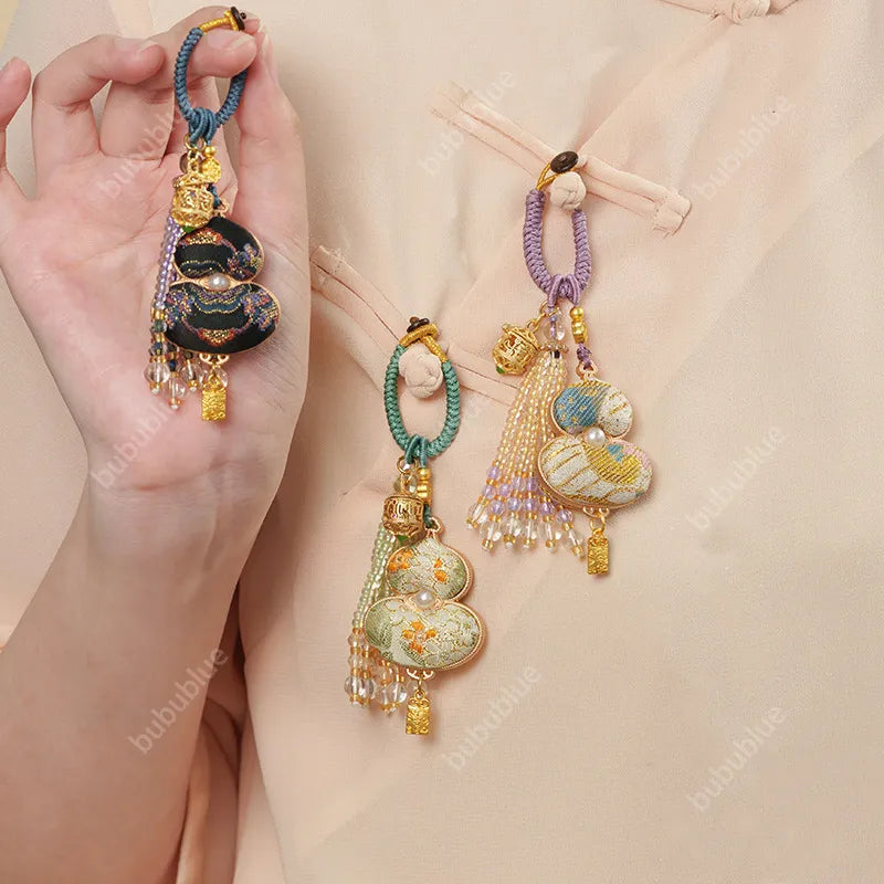 Song Brocade Gourd-Shaped Keychain Pendant With A Hollowed-Out Aromatherapy Ball