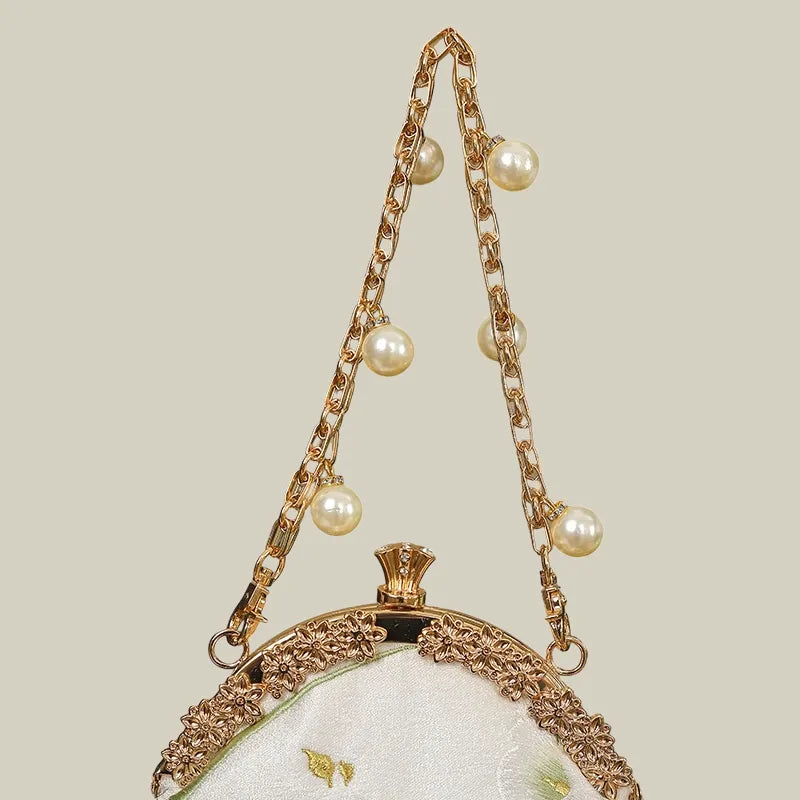 Calla Lily Embroidered Pearl Chain Handbag