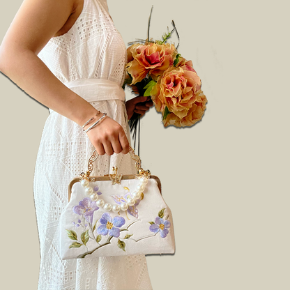 Butterfly Embroidered White Handbag with Metal Kiss-Lock