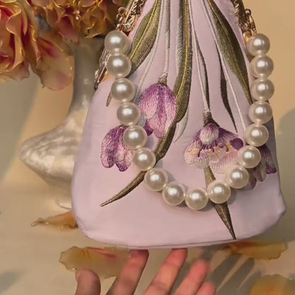 Tulip Embroidered Pearl Handle Handbag with Kiss-Lock