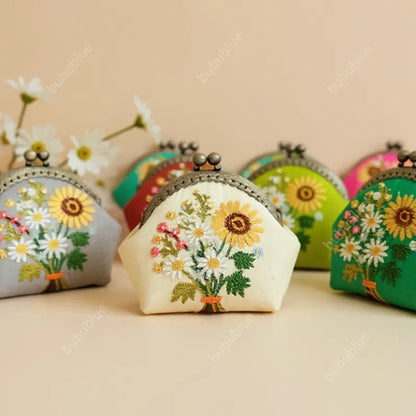 Vintage Handmade Floral Embroidered Mini Shell Kiss Lock Coin Purse