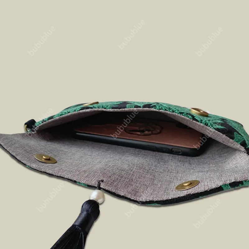 Lightweight Pine Embroidered Mobile Phone Crossbody Envelope Bag
