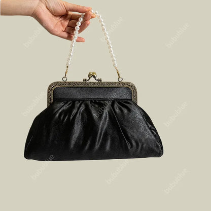 Vintage French Light Luxury Butterfly Embroidery Kiss Lock Black Evening Clutch