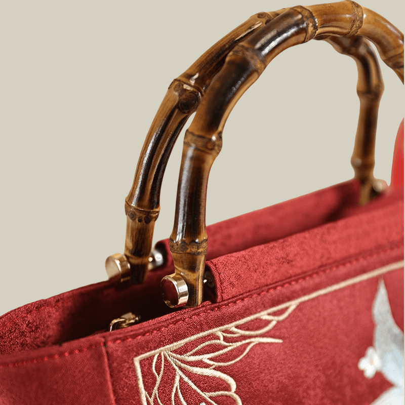 Lily Embroidered Tote Bag With Bamboo Handle(Black/Red）