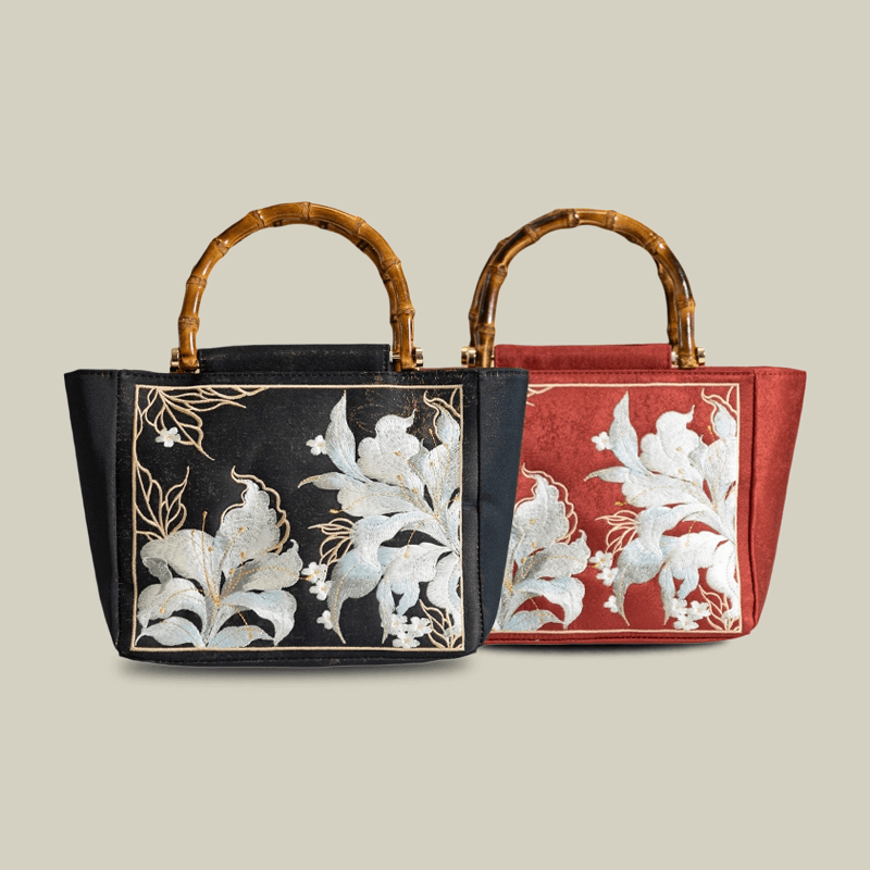Lily Embroidered Tote Bag With Bamboo Handle(Black/Red）
