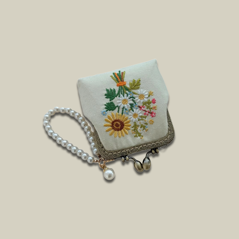 Hand-Embroidered Cotton Kiss Lock Coin Purse For Bank Cards