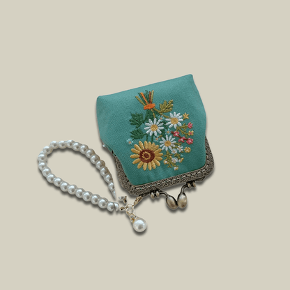 Hand-Embroidered Cotton Kiss Lock Coin Purse For Bank Cards