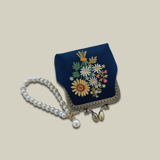 Hand-Embroidered Cotton Kiss Lock Coin Purse For Bank Cards
