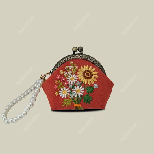 Vintage Handmade Floral Embroidered Mini Shell Kiss Lock Coin Purse