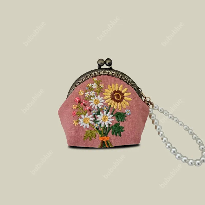Vintage Handmade Floral Embroidered Mini Shell Kiss Lock Coin Purse